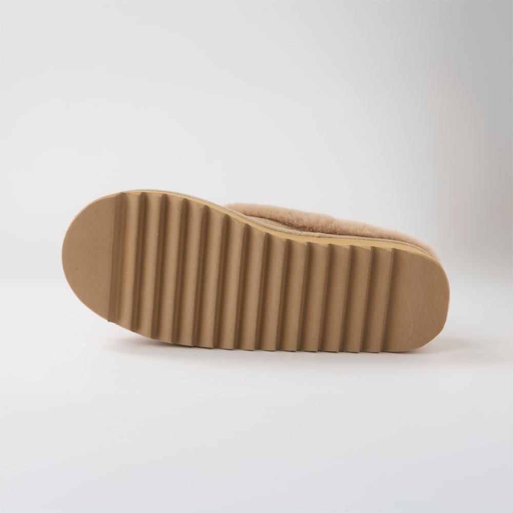 Slippers  Mora CRW®