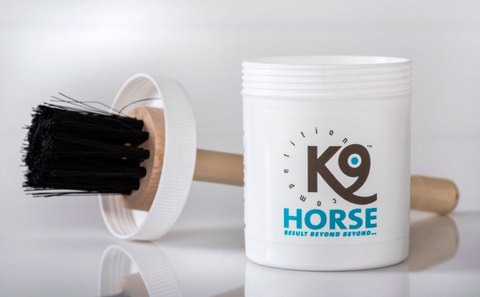 Hoof oil brush with can   K9™