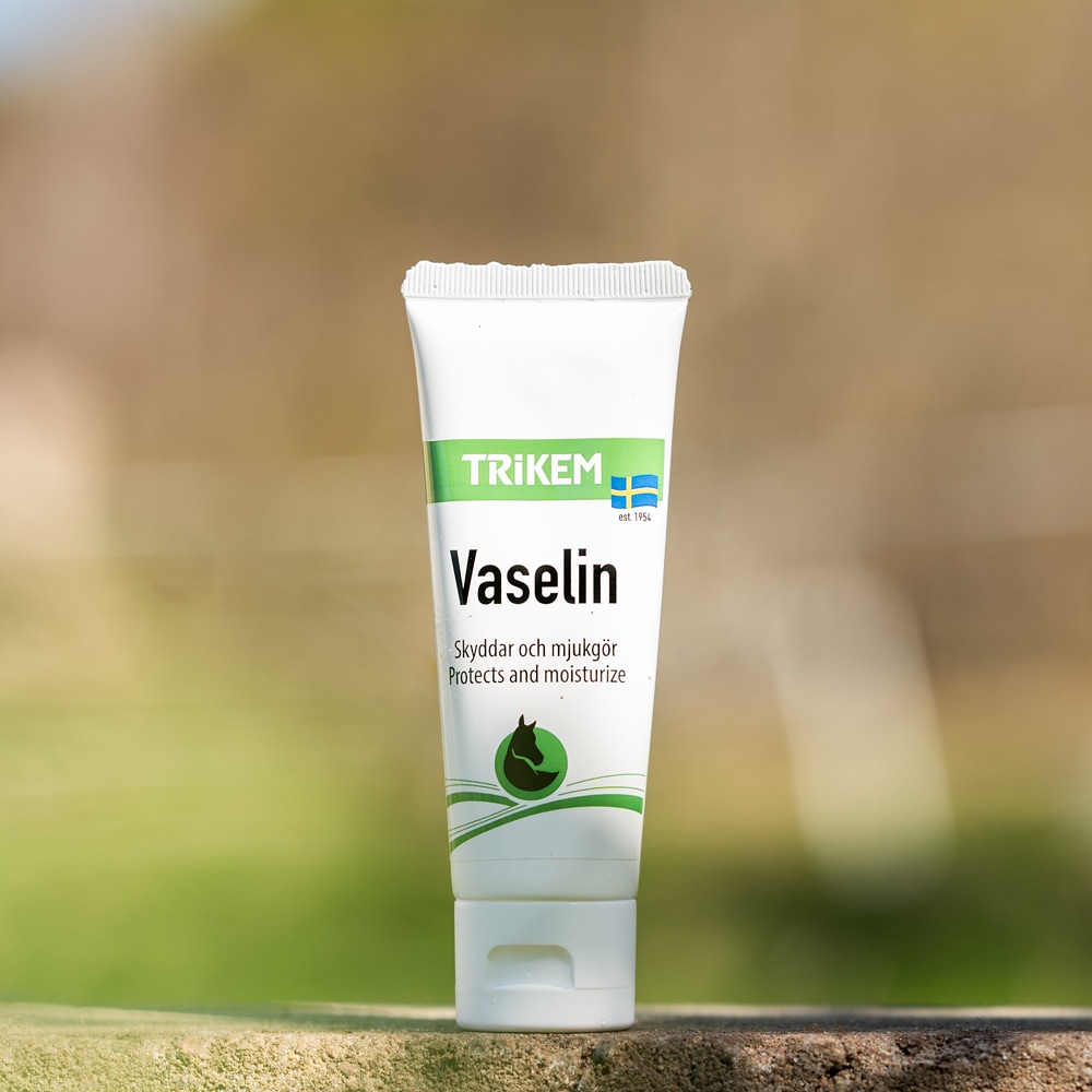 Wound salve  Vaselin Trikem